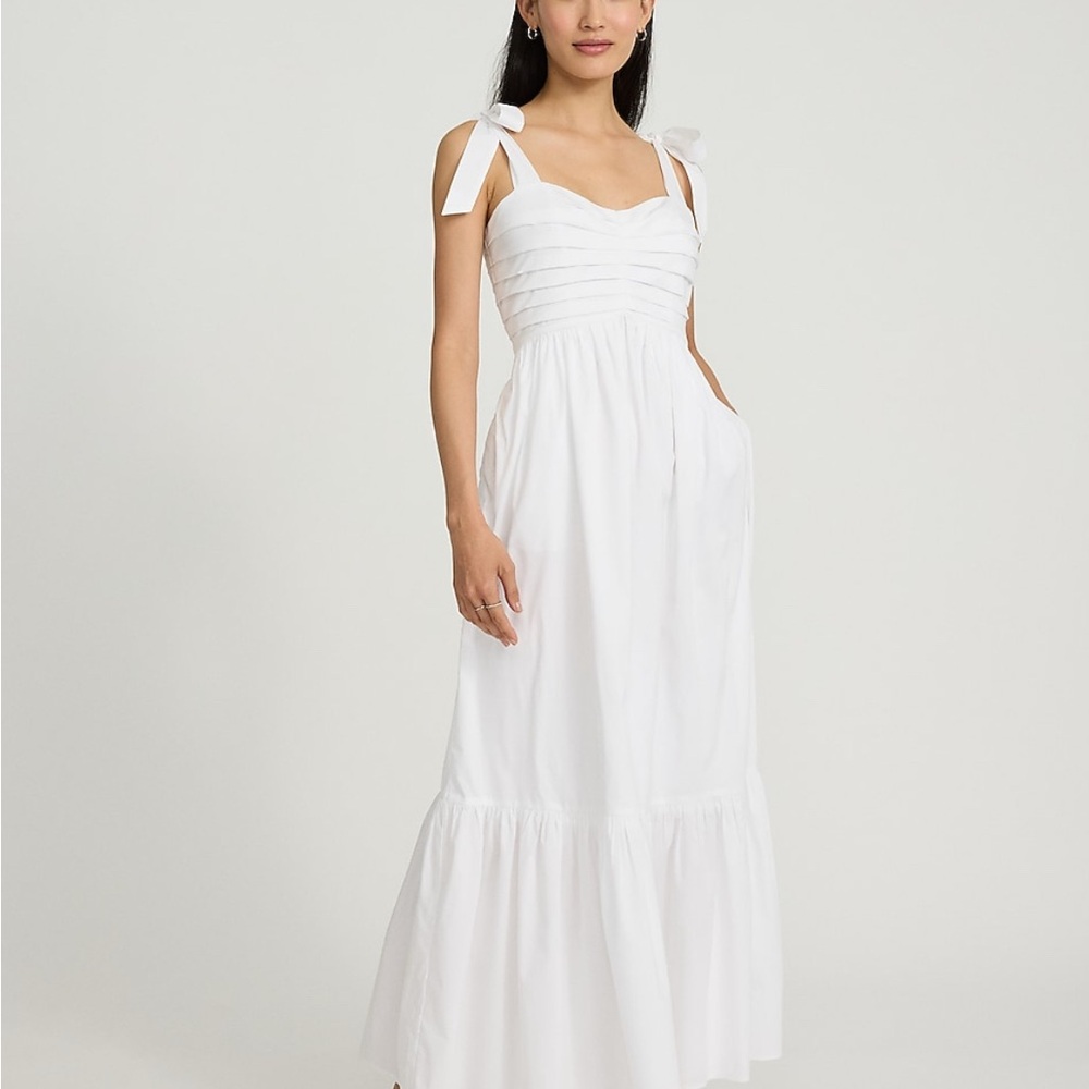Express Elegant White Sleeveless Dress SIZE M